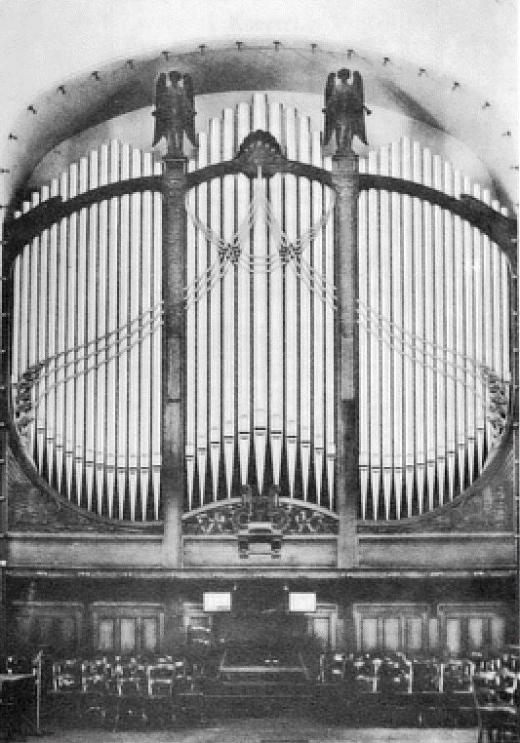 Orgel in 'der Treviris'